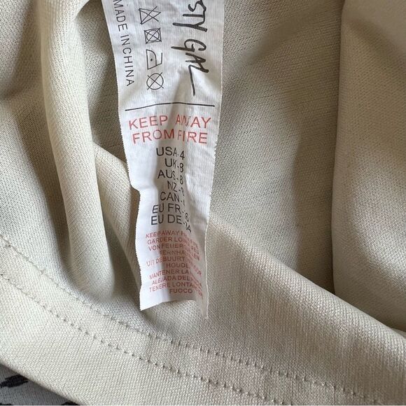 Nasty gal Spot The Difference Abstract Midi Skirt Size 4 - Picture 11 of 12